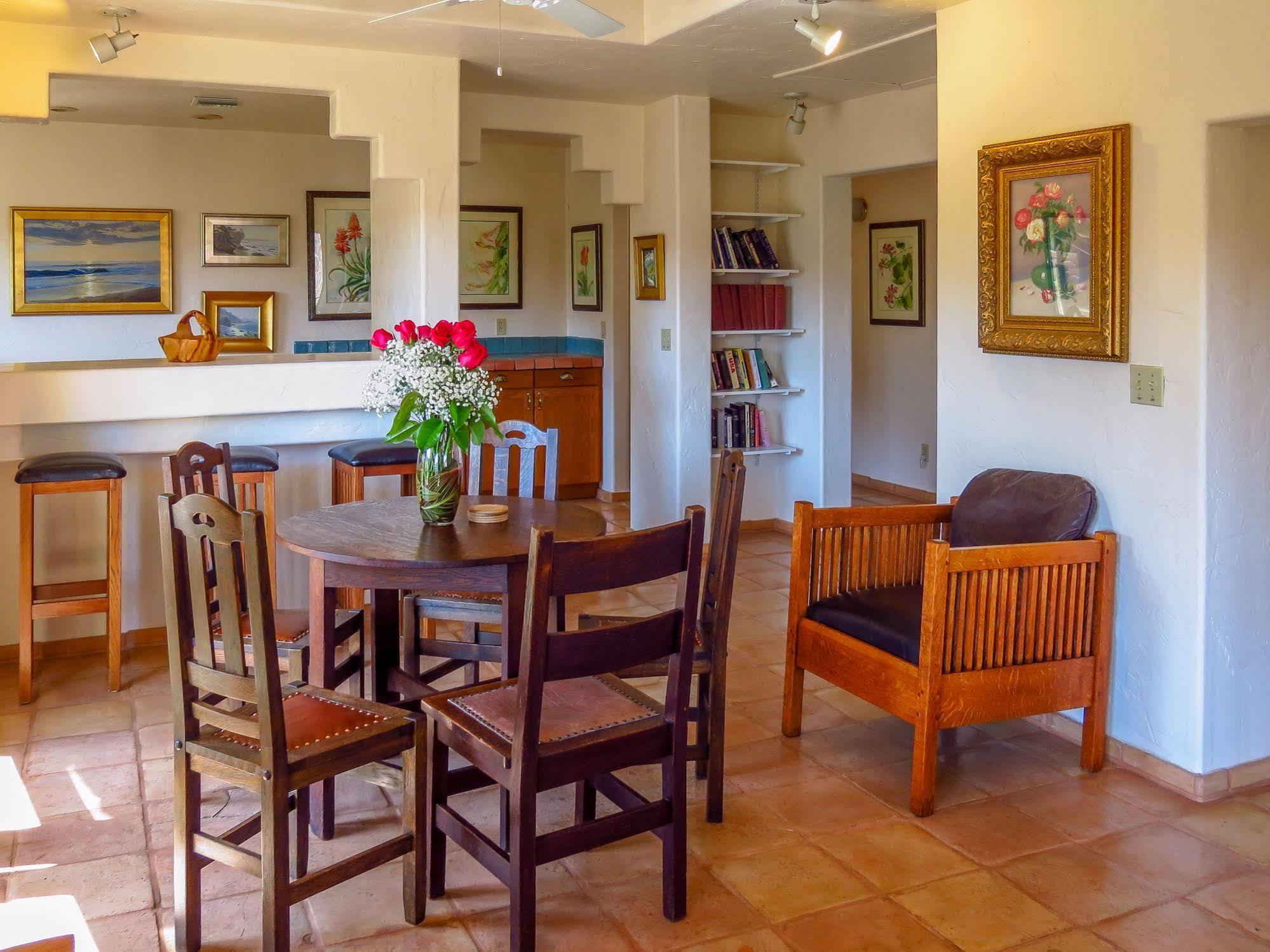 Topanga Canyon Inn Bed And Breakfast Exterior photo