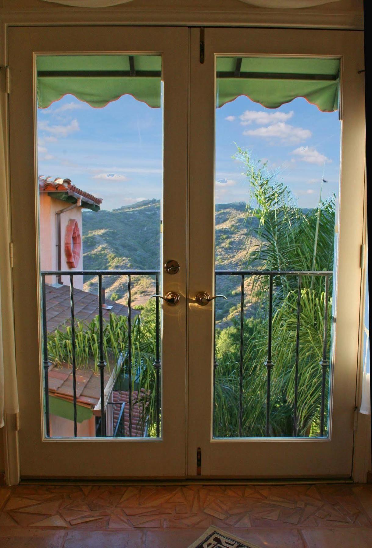 Topanga Canyon Inn Bed And Breakfast Exterior photo